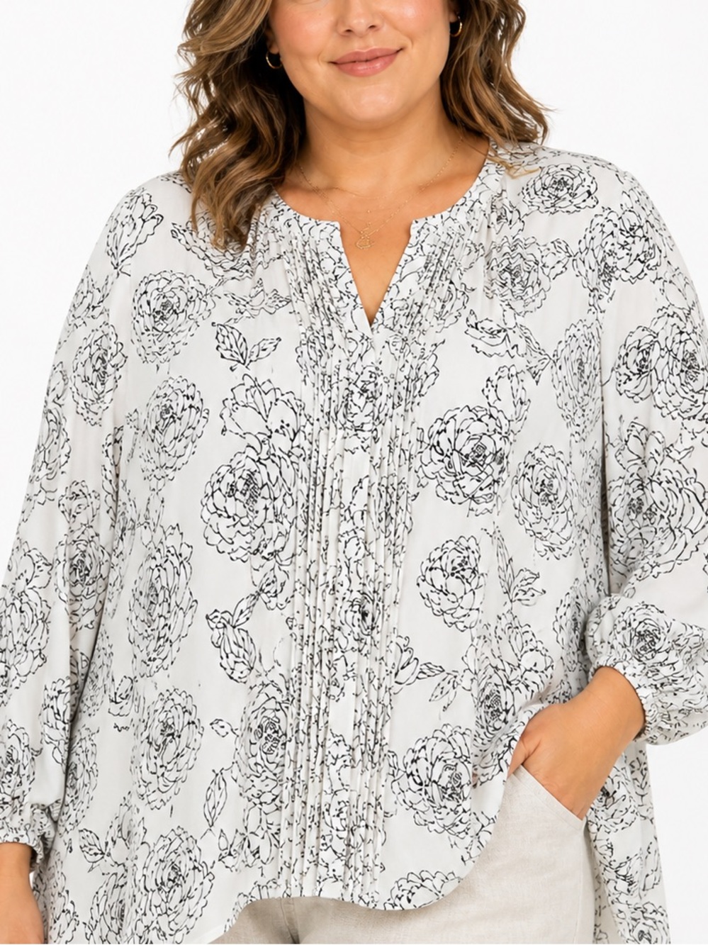 41 Hawthorn White Black Floral Blouse 3X High Low Hem Pleated Front